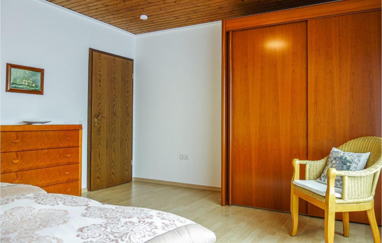 Beautiful Apartment In Dillenburg With Kitchen Eksteriør billede
